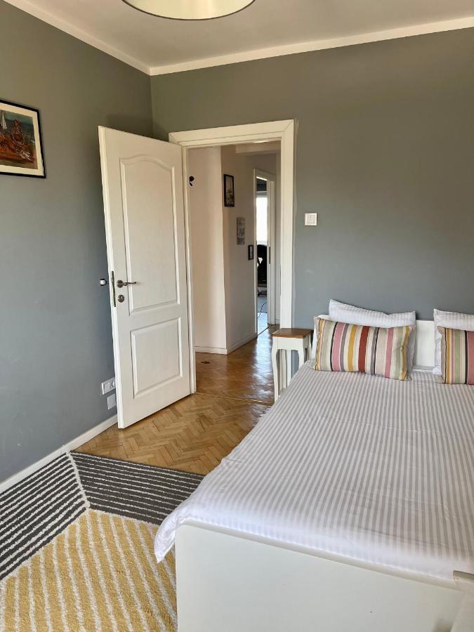 Downtown Wonder Apartament Kluż-Napoka Zewnętrze zdjęcie